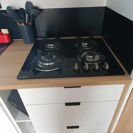 Kabana 34 Entre Terre Et Camping