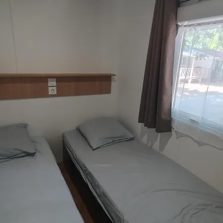 Kabana 34 Entre Terre Et Campsite